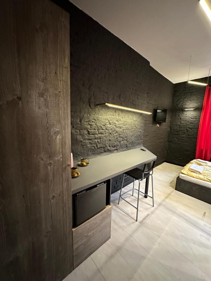 Darkhouse Versace Red Łódź Eksteriør billede